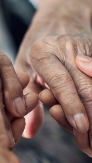 How to Prepare for a Loved One’s Transition to Hospice